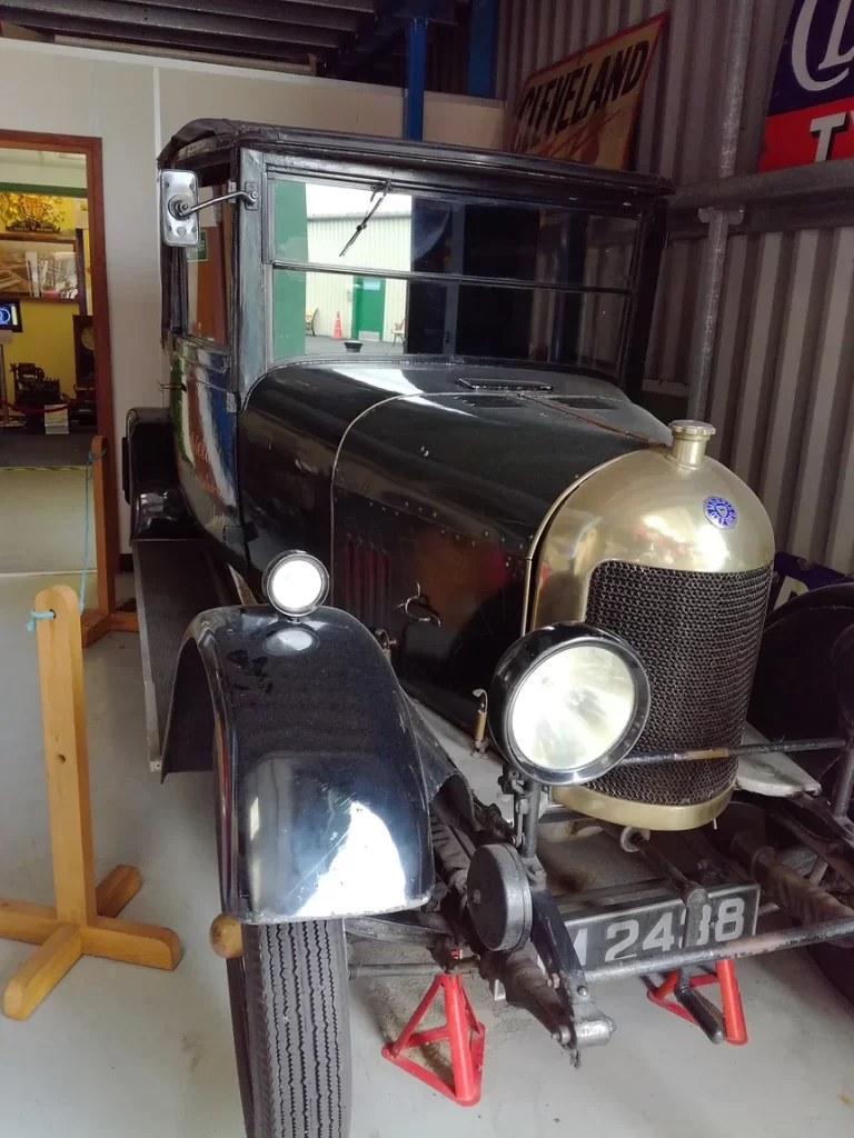 Photo of an early twentieth century car
